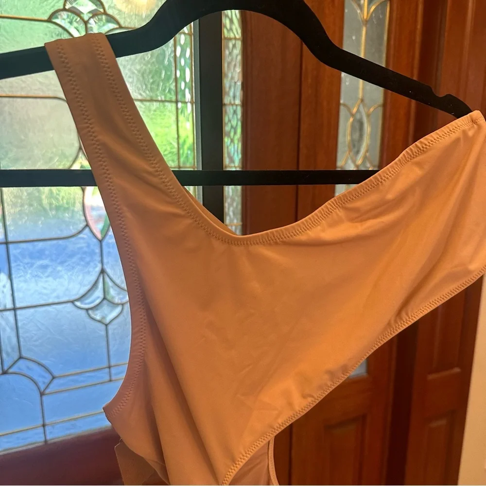 SKIMS SWIM ONE SHOULDER MONOKINI in Ochre NEW